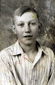 Sharron Teague's Instagram, Twitter & Facebook