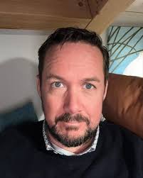 About Mark Howells-Mead