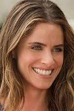 Amanda Peet