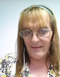 Irene Moss's Instagram, Twitter & Facebook