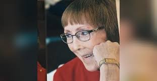 Amanda Letteri's Instagram, Twitter & Facebook