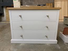 Painted Chest Of Drawers In 2020 Pine Chests Pine Furniture Chest Of Drawers
