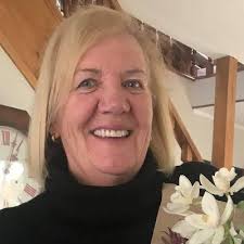 Beth Dungey (@bethdg)