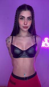 petite #sneaky #fyp #psdtiktok #fyp #foryoupage #cut #dancing | TikTok