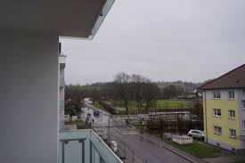 In einer schönen wohngegend mit idealen einkaufsmöglichkeiten liegt diese tolle wohnung. 2 Zimmer Wohnung Zu Vermieten Roggenbachstr 60 79650 Schopfheim Lorrach Kreis Mapio Net