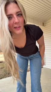 Hailey Glover's Instagram, Twitter & Facebook