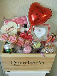 Wedding Anniversary Hamper Www Chic Dreams Co Uk Diy Gifts Small Gifts Baskets Business