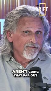 Meet the "Shark Doc" Greg Skomal he talks JAWS and great whites. See the  full podcast here  https://www.youtube.com/watch?v=GY6Pqi7k-K8&list=PLuL6us9_LNpu3HT5VHGVKbMm85vRdpIsj&index=5&t=70s  For more like this like,follow,share and subcribe! #sharkhunter ...