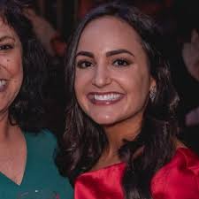 Dena Berg (@Dena_B_Berg)