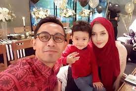 He is currently in american custody in the guantanamo bay detention camp. 5 Foto Bulan Madu Hafiz Hamidun Dan Joy Revfa Sofia Di Taipei Iluminasi
