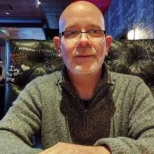 Steve Schutter's Instagram, Twitter & Facebook