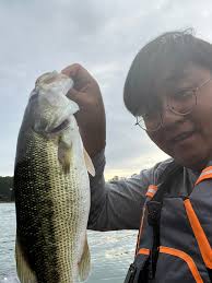 This why I'm scared to Kayak fishing ￼