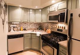 Who says you can only use one color when painting your cabinets? Diy Kitchen Color Schemes And Paint Ideas Lowe S