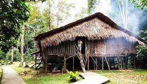Sabah has land borders with the malaysian state of sarawak to the southwest and indonesia's kalimantan region to the south. Mari Mari Cultural Village Malaysia Kenalan Dengan Suku Asli Sabah