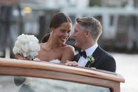Check spelling or type a new query. Ana Ivanovic Bastian Schweinsteiger Alles Zur Kirchlichen Trauung Gala De