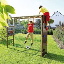Schließlich lieben es viele kinder, zu klettern. Bekletterbares Fussballtor Aus Rundholz Spiel Und Garten
