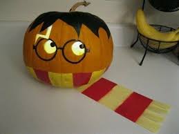 You know, kind of like a wine tasting, but with butterbeer. 33 Cheap And Easy Ways To Throw An Epic Harry Potter Halloween Party