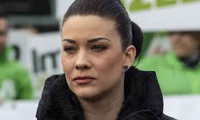 We did not find results for: Ugyeszsegi Nyomozas Indulhat Demeter Marta Ellen Pestisracok