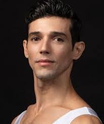 Duncan Sparks's Instagram, Twitter & Facebook