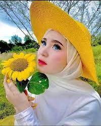 Biarlah mereka menghinaku layaknya rumput liar, tak mengapa karena ada bunga matahari penerangku. Fanfic Naruto Home Facebook