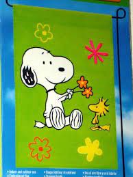 Peanuts Snoopy His Friend Woodstock With Flowers Spring Garden Flag 14 00 Indoor Outdoor Use Garden Flag 12 X Spring Theme Flag Decor Snoopy
