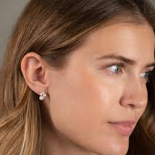 JUDY PEARL DIAMOND SOLID GOLD EARRING