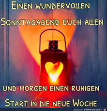 Der sonntag ist ein besonderer wochentag. Wundervollen Sonntagabend