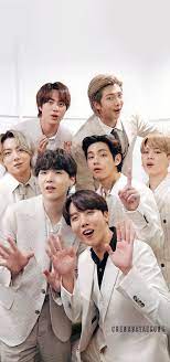 ' bang bang con 2021 ' is just around the corner and bts revealed the lineup for this year's 'bang bts previously announced that this year's 'bang bang con' will take place on april 17 at 3 pm kst. ãƒŠã‚ªãƒ¼ On Twitter In 2021 Foto Bts Bts Group Picture Bts Jungkook