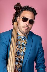 Los profesores de mozarte a tu servicio