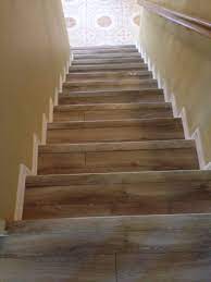 Driftwood gray (8) fieldstone (7) gray (15) hickory (7) natural (9) pecan (7) redwood (9) rosewood (11) sandstone. Lumber Liquidators Laminate Stairs With Moulding Delaware Bay Driftwood Kitchen Decor Themes Kitchen Decor Apartment Kitchen Design Decor