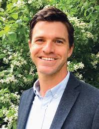 Longtime Minister Bob Hutto Named Beeson Divinity School Alumnus of the  Year