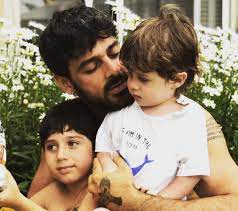 Michele morrone, 3 октября 1990 • 30 лет. Michele Morrone S Kids Are Mini Versions Of The Italian Actor