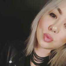 Heather Wolverton's Instagram, Twitter & Facebook