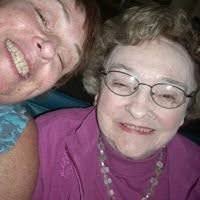 Lisa Schlecht (@schlechtl) • Threads, Say more