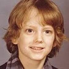 Stream Drake featuring Eminem