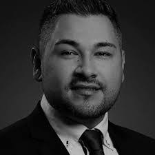 Daniel Lehner's Instagram, Twitter & Facebook