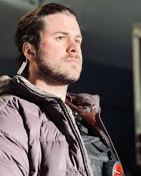 Brandon Giddens (@brandongiddens77) • Instagram photos and videos