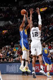 Kevin durant of the golden state warriors is working with kids at a basketball camp. B R Kicks Kevin Durant Debuts The Nike Kd 12 90s Kid Facebook