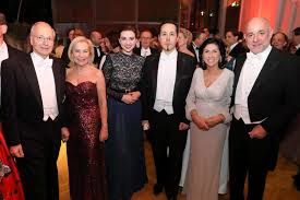 Alma zadić ist die erste österreichische ministerin, die nicht in dem land geboren wurde. Ruckblick Juristenverband