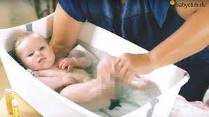 Inhaltsverzeichnis verbergen 1 wann baby das erste mal baden? Baby Baden Das Solltet Ihr Wissen Hebammentipps Youtube
