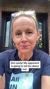 Heidi Benner's Instagram, Twitter & Facebook