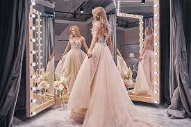 Kaufen sie hochzeitskleider jetzt zum kleinen preis online auf lightinthebox.com! Brautkleidsuche 6 Dinge Auf Die Ihr Achten Solltet