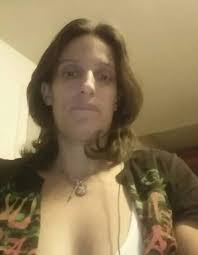 Loretta Rutherford's Instagram, Twitter & Facebook