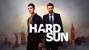 Should the show prove to be a success (the first episode landed an audience of around 3.4 million on bbc one), then the earliest we can probably expect a second season would be in a similar timeslot in 2019. Hard Sun La Nouvelle Serie Britannique Qui Arrive Sur Canal