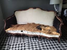 Horse hair is 100% natural and will last through several generations and many recoverings. Vintage Sofa Filled With Horse Hair Paint Upholstery Upholstered Box Springs Diy Tufted Headboard