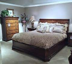 Thomasville furniture, cabinetry & woodcare — creating beautiful spaces that suit every lifestyle. Thomasville Bedroom Furniture Products For Sale Ebay