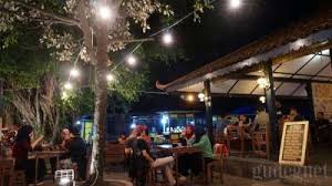 Tempat makan dekat margomulyo : Kedai Kopi Margomulyo Cita Rasa Kopi Nusantara Di Alun Alun Utara Yogya Gudegnet