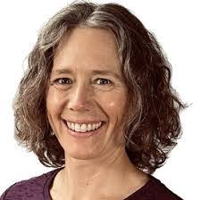 Angela Peake's Instagram, Twitter & Facebook