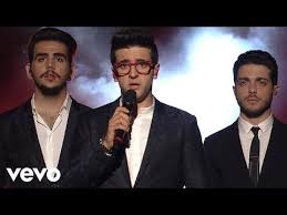 Il Volo Grande Amore Spanish Version Videoclip Youtube Un Gran Amor Volo Best Songs Music Express