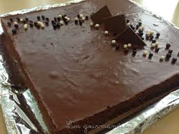 Entremet Chocolat Mousseux Et Croustillant Il Y A Quelques Temps Je Vous Ai Presente La Recette Du Praline Maison Entremet Chocolat Chocolat Biscuit Chocolat